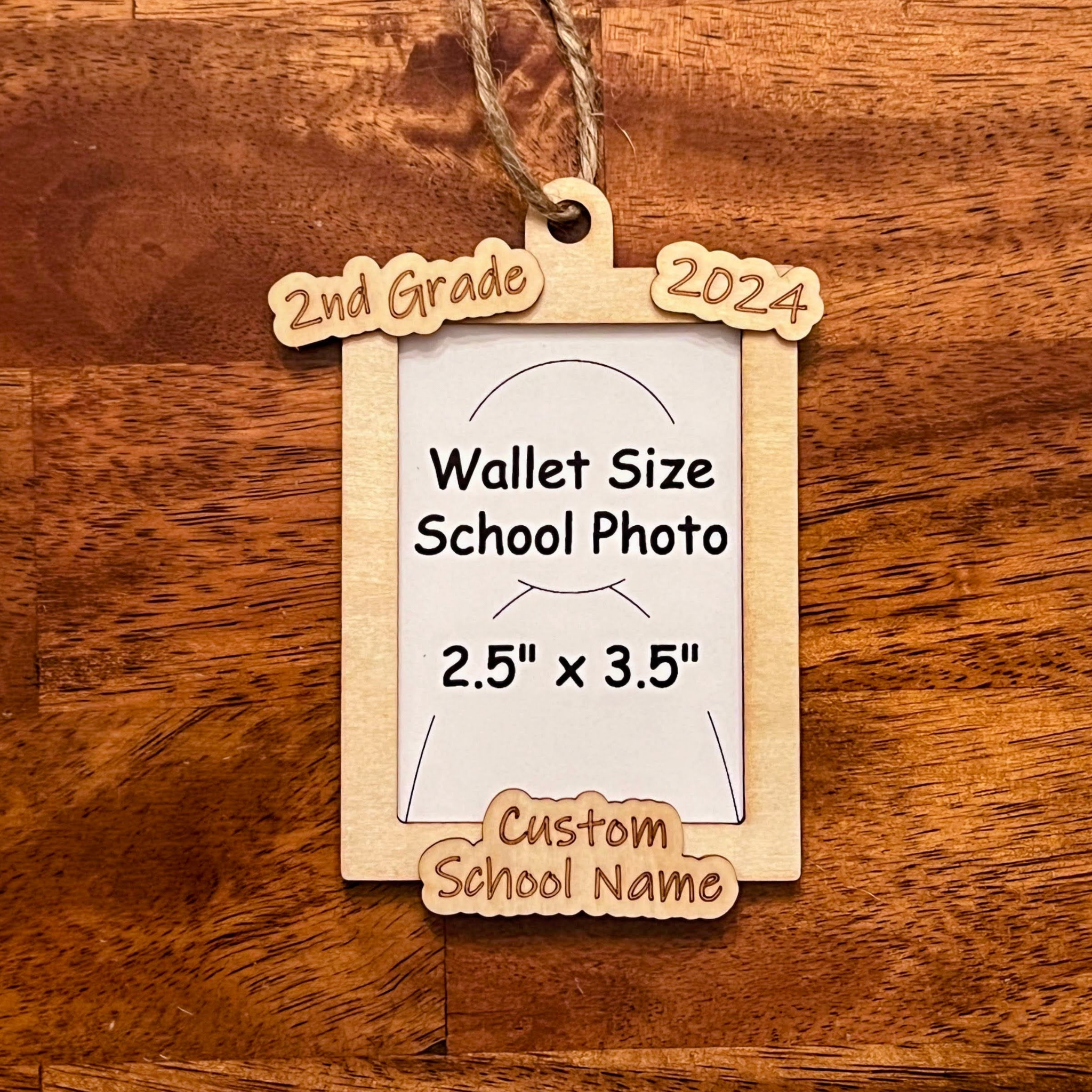 Image 8 - School Photo Frame Ornament